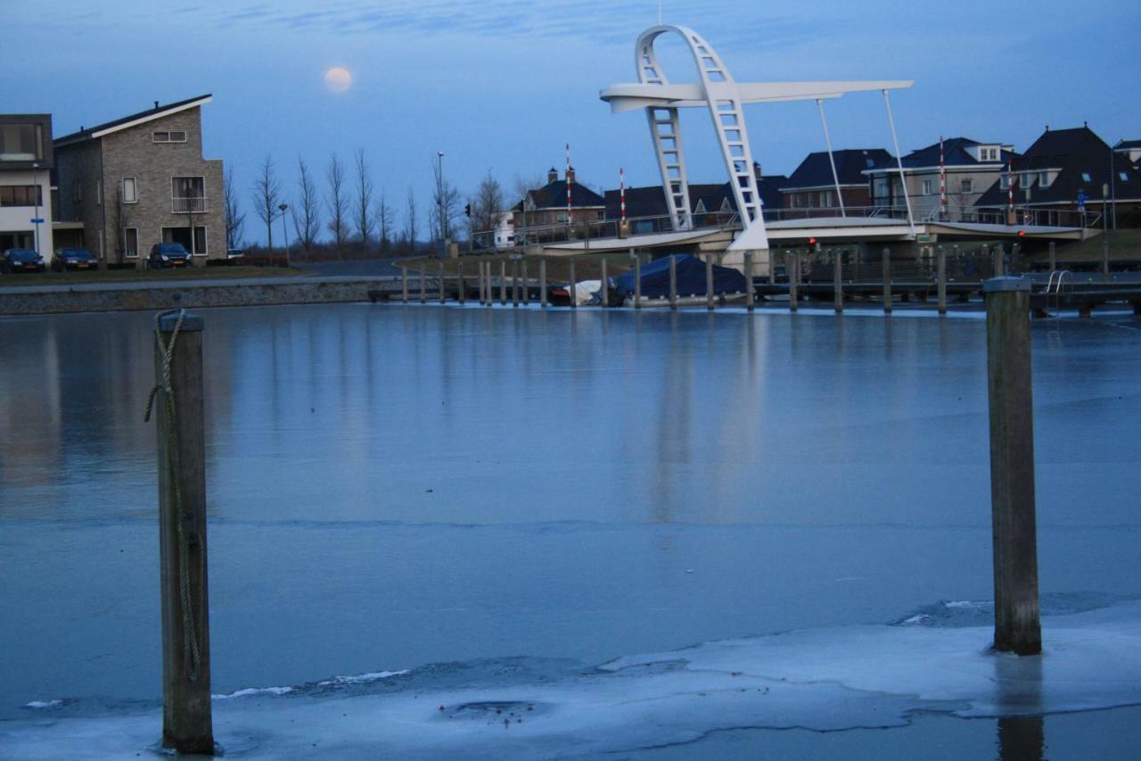 Casa Mirador Sleep Inn Almere Bagian luar foto